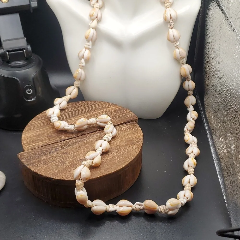 N3002 Hawaii tropic seashell necklace 😍